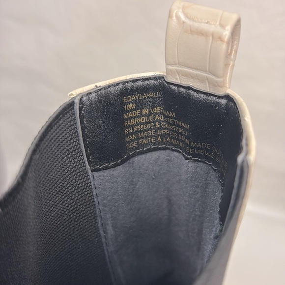 Open Edit Edayla Cream 10M Faux Croc-Embossed Ankle Heeled Chelsea Style Boots - Picture 4 of 16